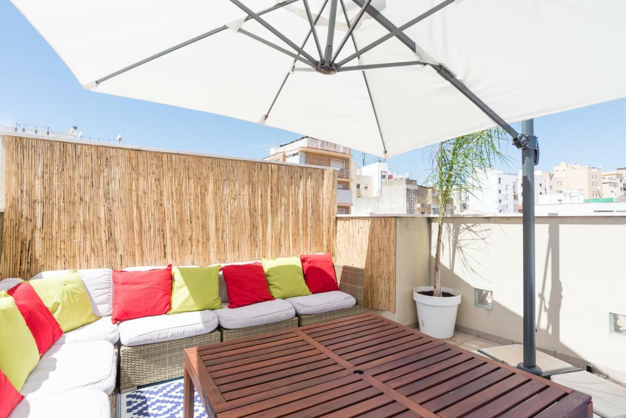 Ma1A-Apt With Rooftops With Palms Close To Old Town Малага Екстериор снимка
