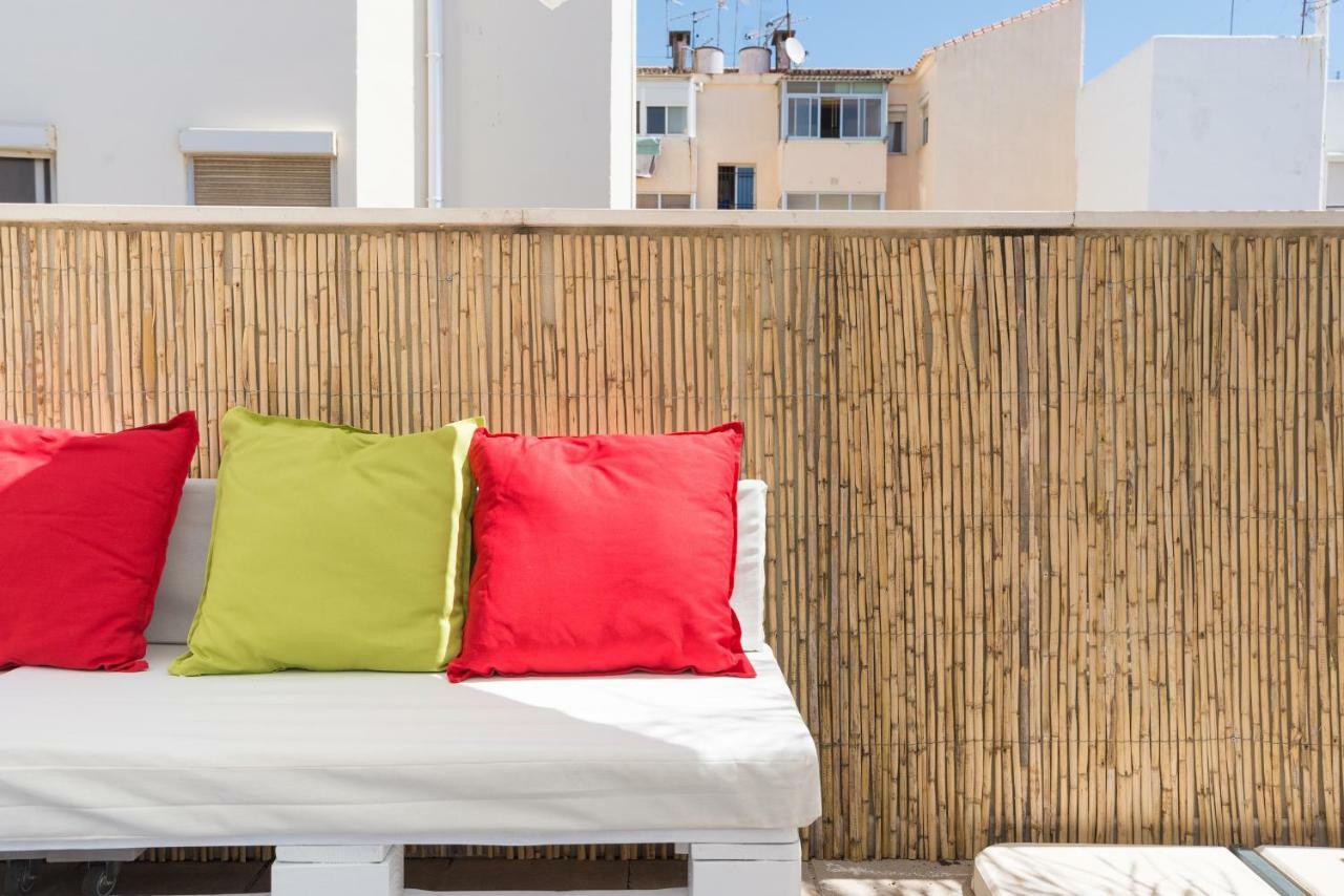 Ma1A-Apt With Rooftops With Palms Close To Old Town Малага Екстериор снимка
